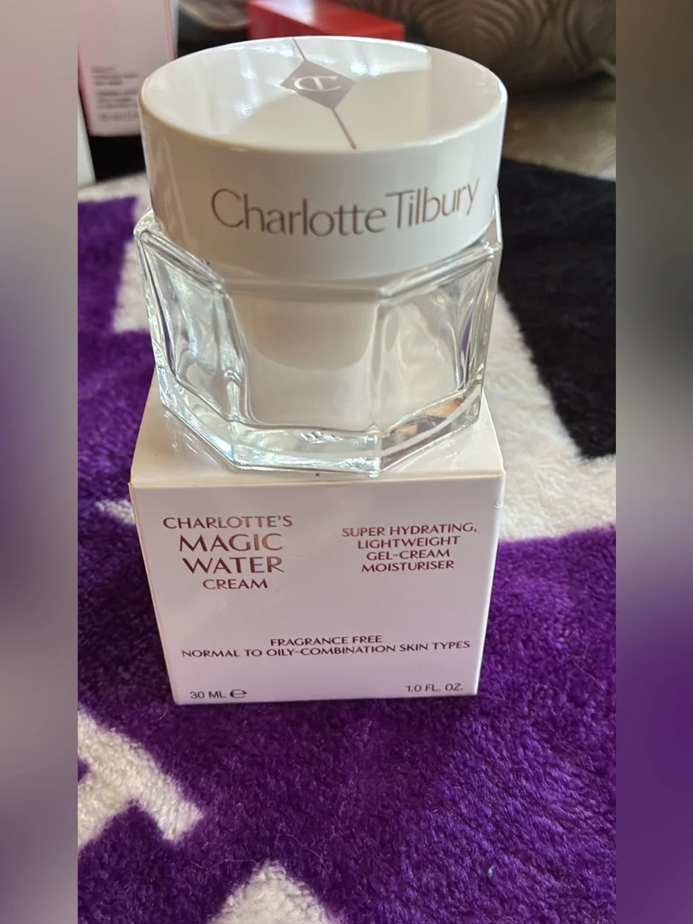 Charlotte Tilbury Magic Water Cream refillable Gel Moisturizer w/Niacinamide